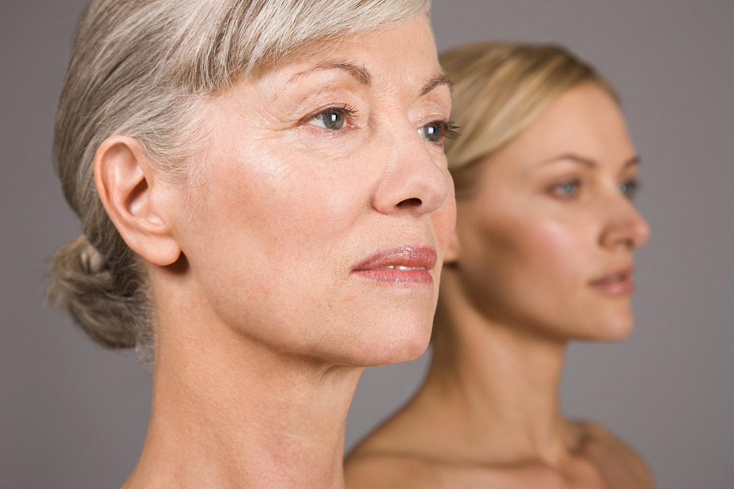 Менопауза после 60 лет. Старение кожи лица. Возрастные изменения кожи лица. Женщины разных возрастов. Стареющие лица.