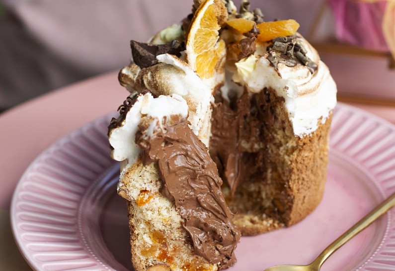 Гастрономическая улица strEAT представляет Пасхальный weekend