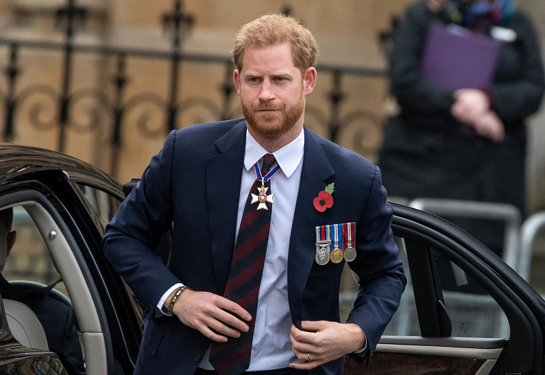 Принц Гарри шокирован реакцией королевской семьи на его возвращение в Лондон: летний визит под угрозой