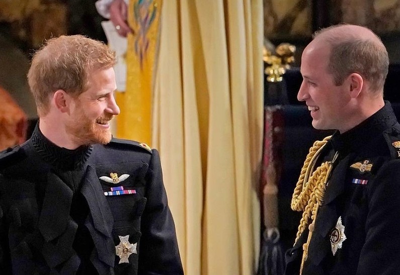 Принц Уильям отпустил колкую шутку в адрес принца Гарри на своей свадьбе. Подробности!