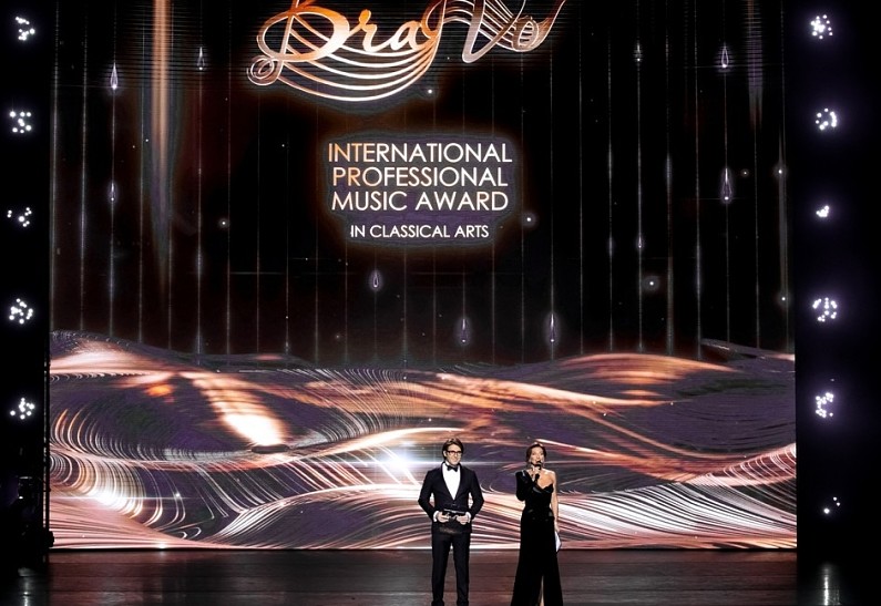 Третья церемония вручения Международной профессиональной музыкальной премии «BraVo» в области классического искусства