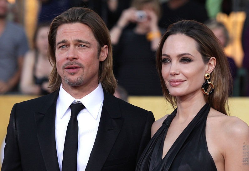 Анджелина Джоли и Брэд Питт вновь схлестнулись в суде из-за детей: новые подробности