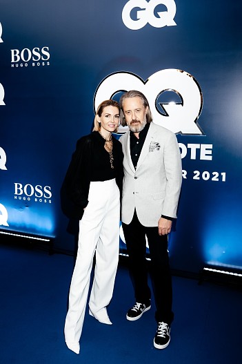 Сергей и Елена Лесс