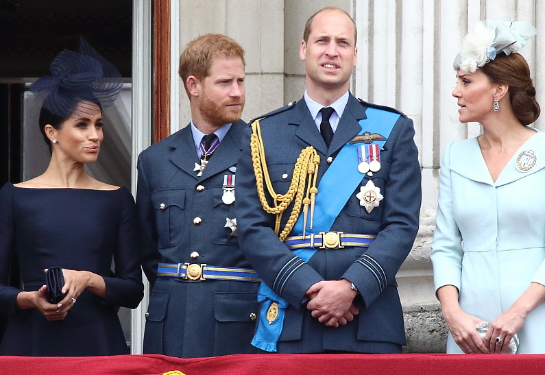 Временное перемирие: Меган Маркл и принц Гарри в день рождения сына поговорят по видеосвязи с Кейт Миддлтон и принцем Уильямом