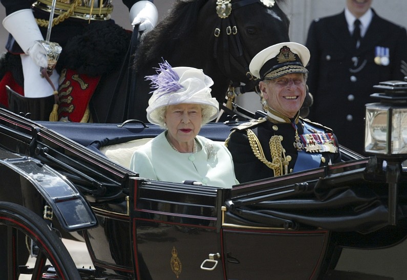 Стало известно, кто заменит покойного принца Филиппа на традиционном праздновании дня рождения Елизаветы II