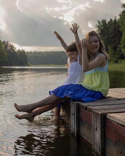 Дочери Елены Подкаминской - Полина и Ева