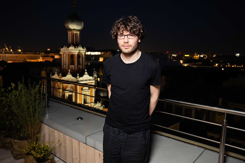 Паша Артемьев