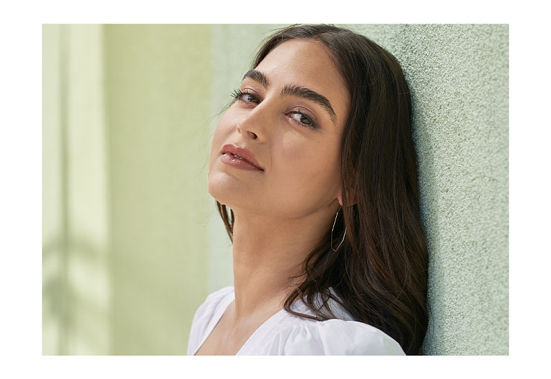 Мелисса Баррера – новое лицо марки Clinique