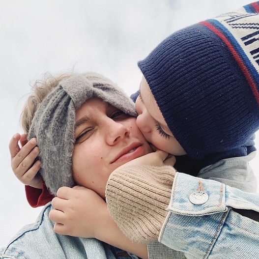 Дарья Мельникова со своим сыном