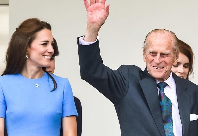 Как Кейт Миддлтон удалось завоевать признание принца Филиппа? Неожиданные подробности!