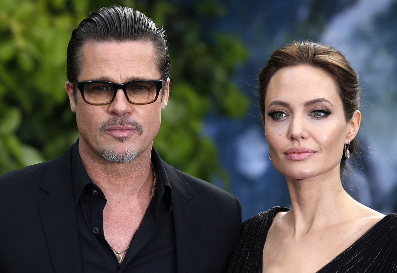 Снова в бой? Анджелина Джоли возобновила дело об опеке над общими детьми с Брэдом Питтом