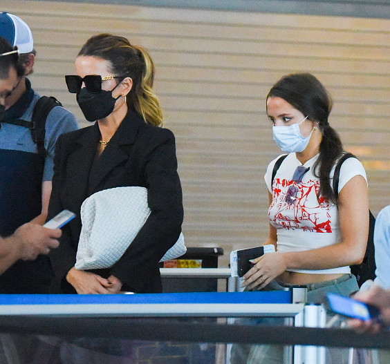 Кейт Бекинсейл с дочерью Лили