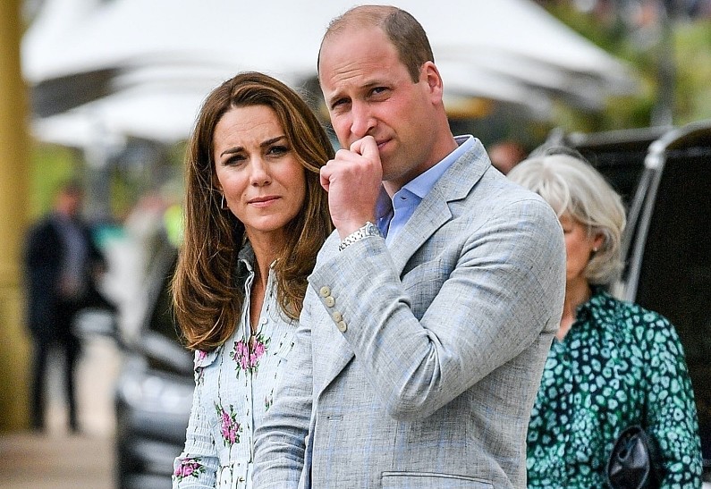 Принцу Уильяму и Кейт Миддлтон придется поговорить с сыном Джорджем на «неудобную тему» из-за издевательств сверстников