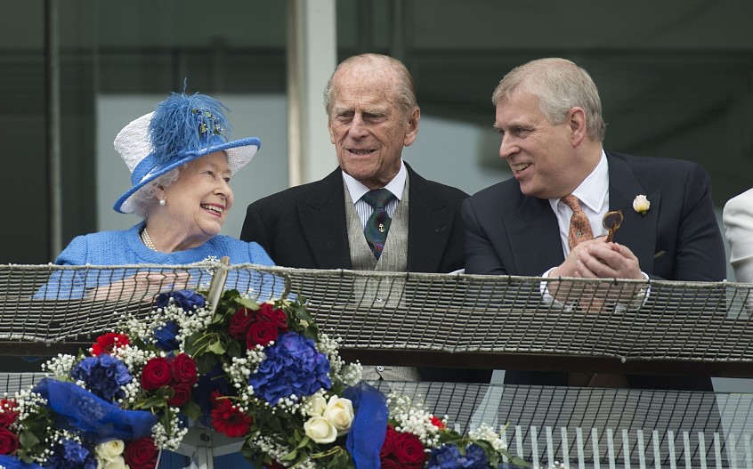 Королева Елизавета, принц Филипп и принц Эндрю