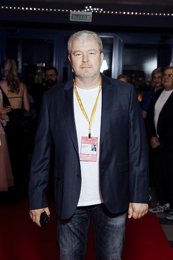 Александр Робак