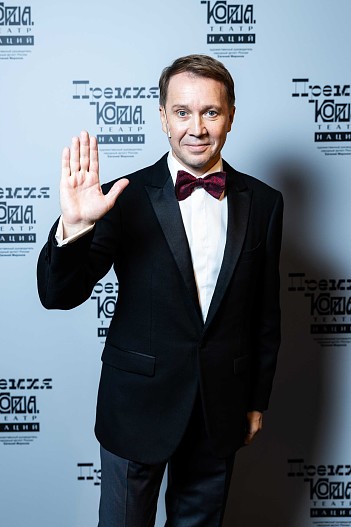 Евгений Миронов