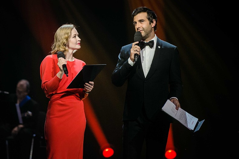 Юлия Пересильд и Иван Ургант