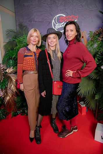 Анна Чурина, Алена Чехова, Елена Борщова