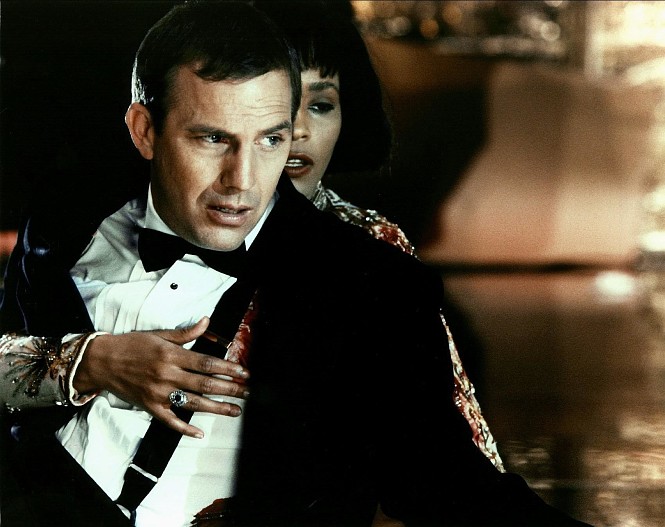 Кадр из фильма Телоханитель