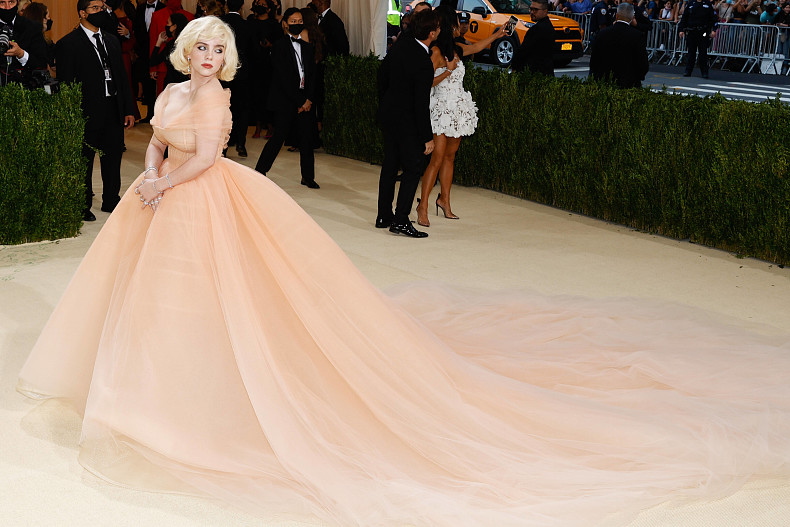 Билли Айлиш