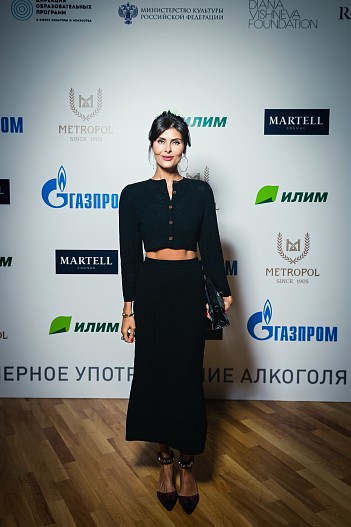 Надежда Оболенцева