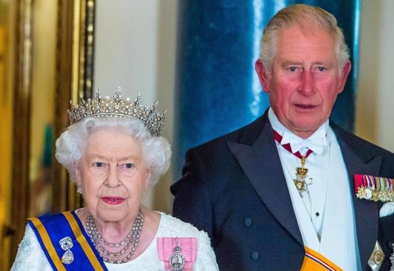СМИ: Елизавета II крайне недовольна принцем Чарльзом. И вот почему!