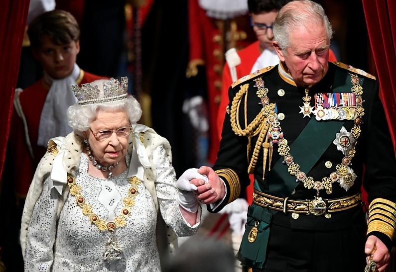 Букингемский дворец представил полную программу празднования платинового юбилея правления Елизаветы II. Рассказываем!