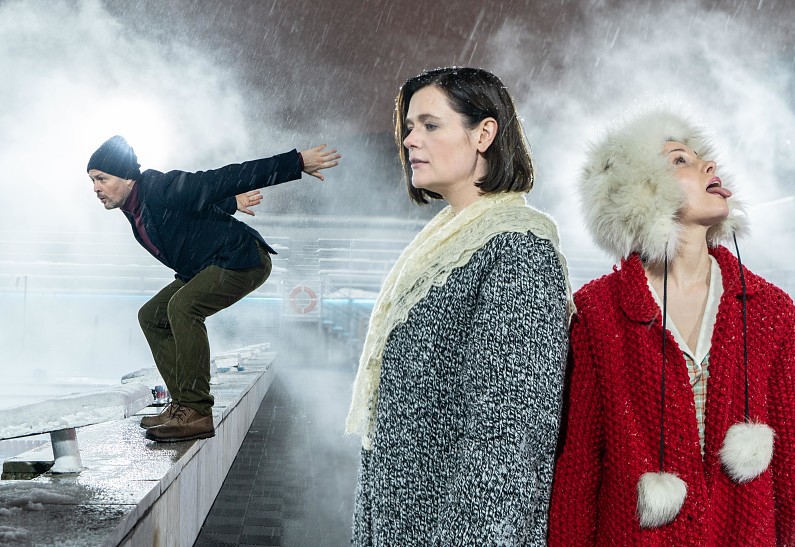 В Театре Наций состоится премьера спектакля «Прыг-скок, обвалился потолок»