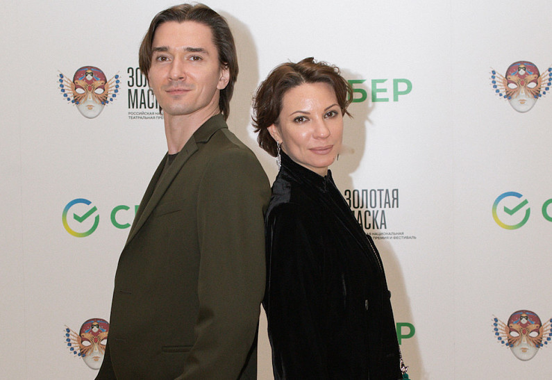 Мария Александрова и Владислав Лантратов, Вика Газинская и другие на открытии Фестиваля «Золотая Маска»