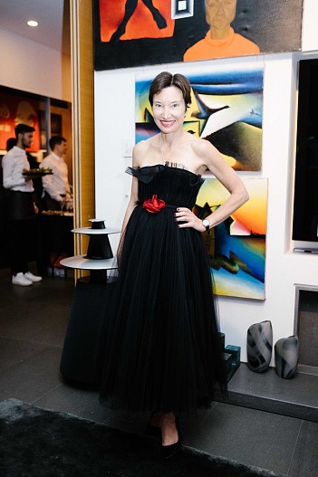 Наташа Цуканова