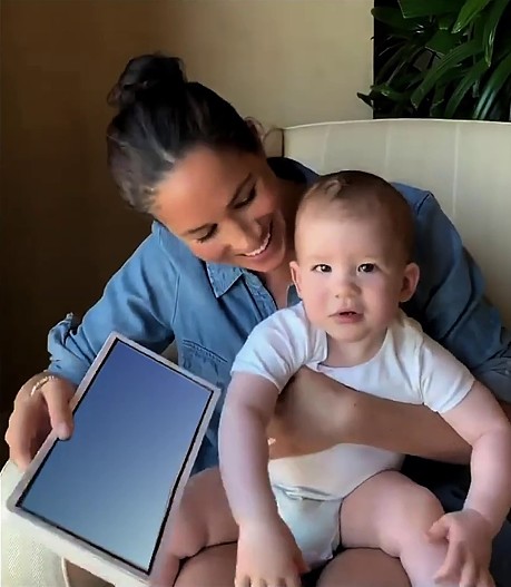 Меган Маркл с сыном