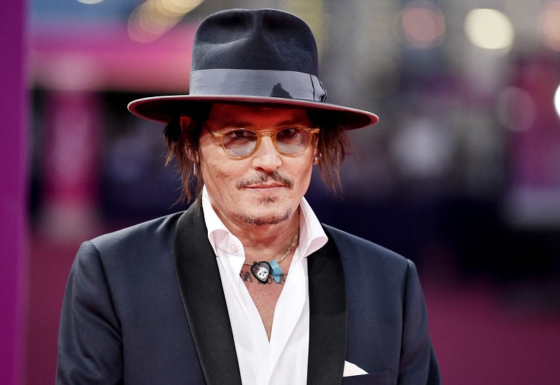 Джонни Депп получил первую роль в фильме после громкого скандала с Эмбер Херд