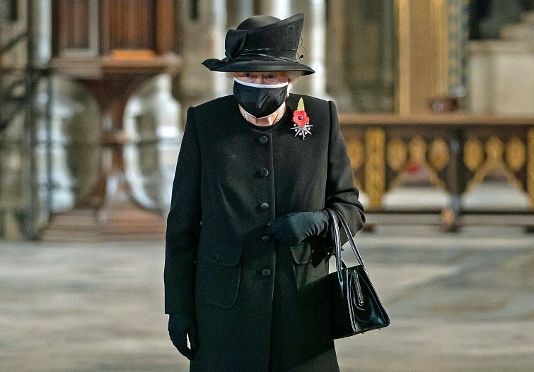 Королева Елизавета II