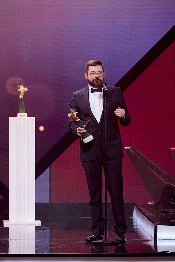 Роман Кантор (костюм Lanvin)