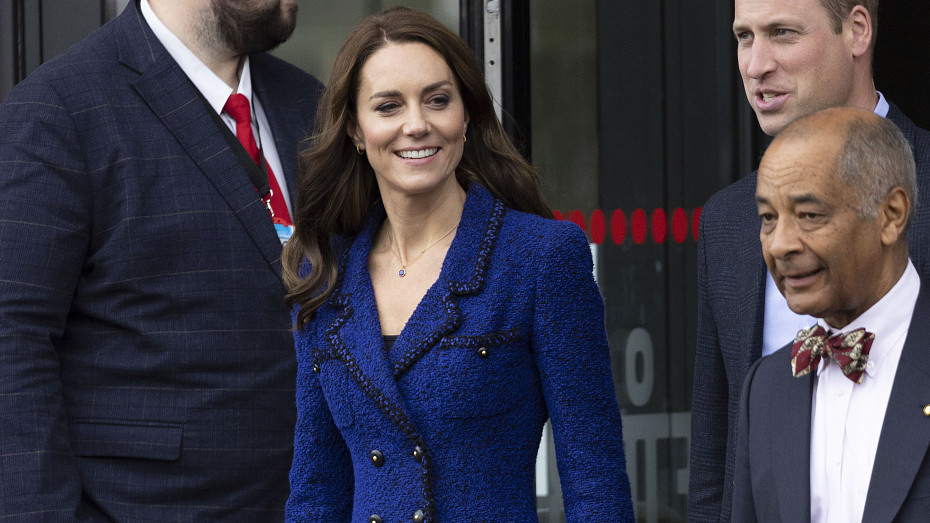 «Носит винтаж по-королевски»: Кейт Миддлтон в твидовом пиджаке Chanel очаровала поклонников