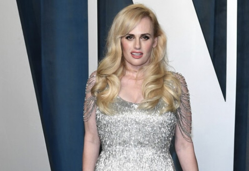 Ребел Уилсон спровоцировала слухи о помолвке со своей возлюбленной