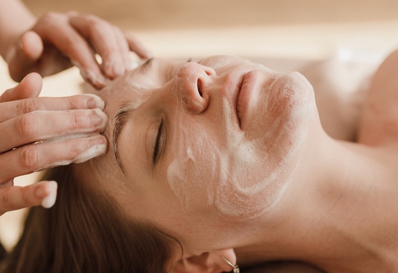 Топ-3 вида пилингов на осень