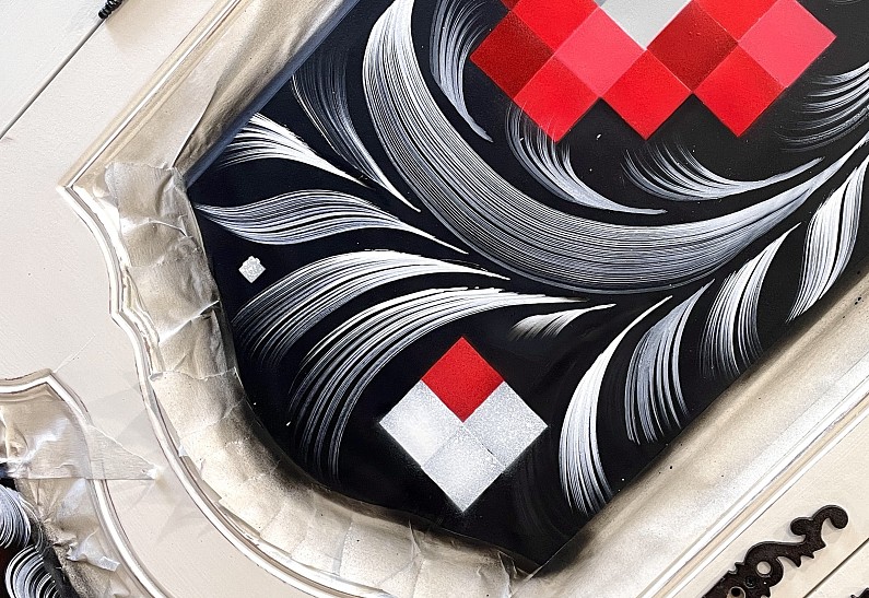 Благотворительный аукцион: коллаборация FChairs и художника Дмитрия Ламонова