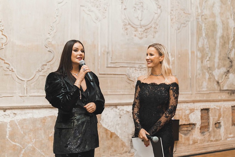 Оксана Фёдорова и Елена Летучая