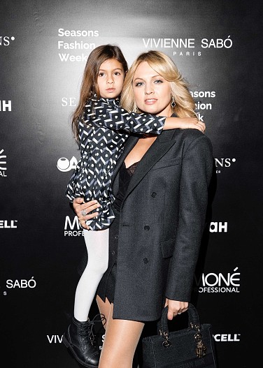 Янина Студилина с дочкой