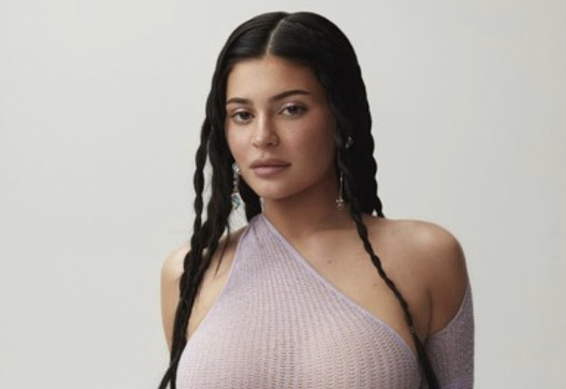 Хайп на ребенке: Кайли Дженнер эксплуатирует своего маленького сына ради пиара