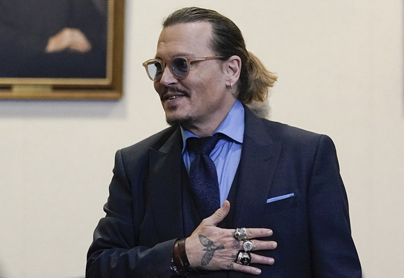 Джонни Депп примет участие в модном показе бренда Рианны Savage X Fenty