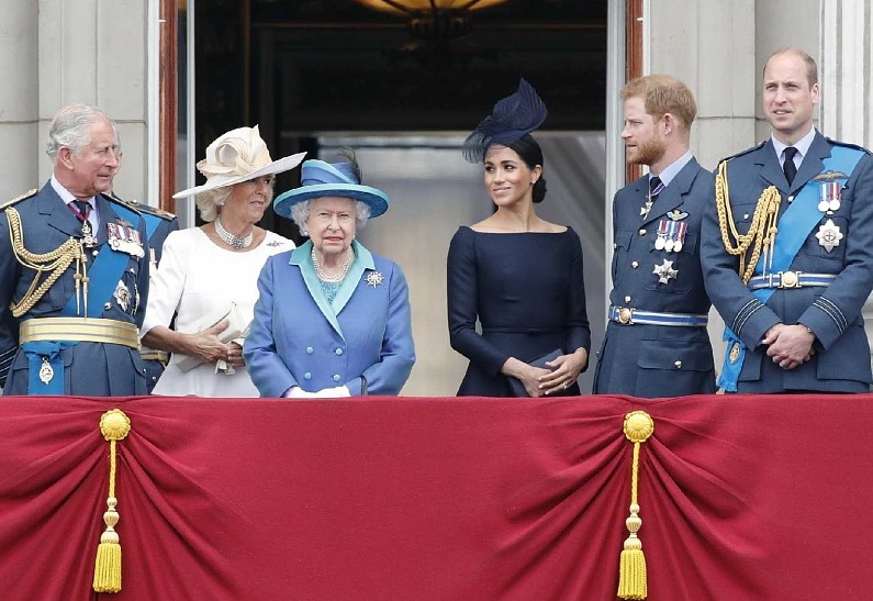 Принц Чарльз не догадывался о смешанной расе Меган Маркл