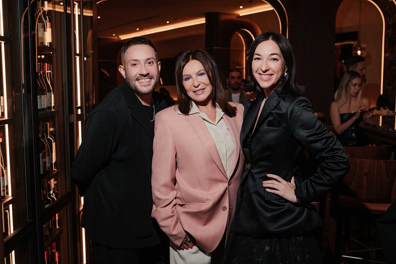 Антонио Фреза, Ирина Оганова, Мария Лобанова