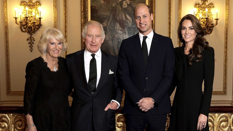 «Эта семья едина»: родственники Карла III ощущают сплоченность на фоне выхода документального сериала о жизни принца Гарри и Меган Маркл