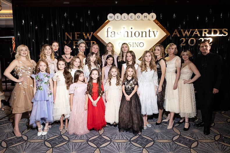 Модели показа продюссерской компании ART&FASHION (коллекция дизайнера Анны Лукьяновой), Татьяна Праскова