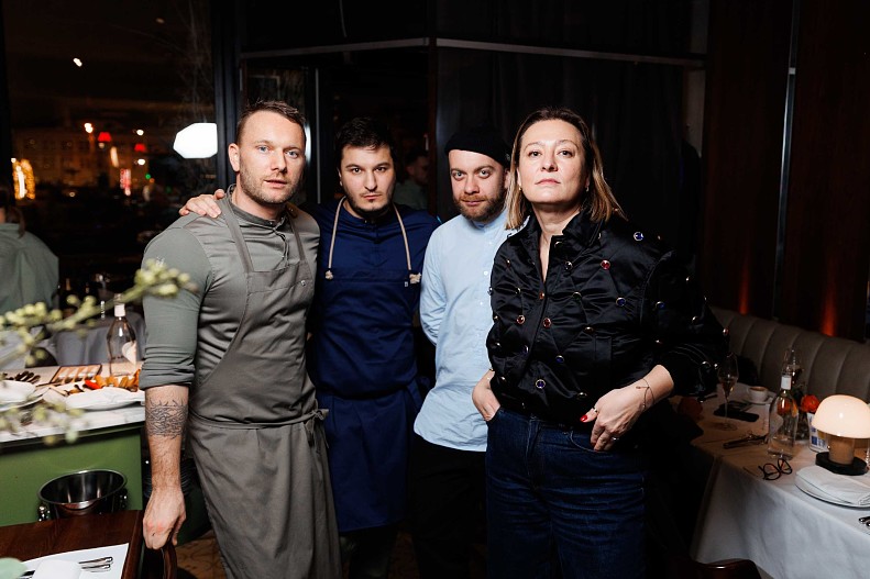 Антон Ковальков, Георгий Троян, Павел Камин и Маша Фёдорова