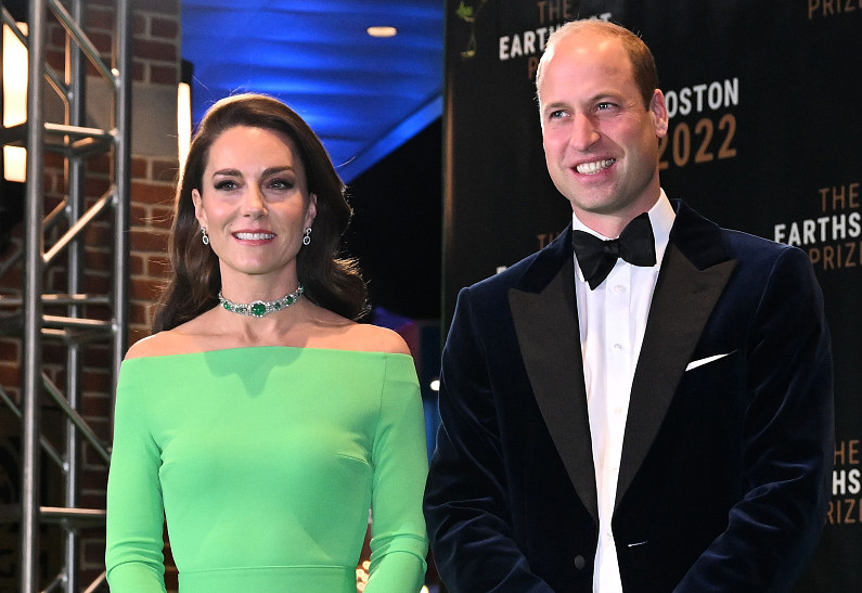 Кейт Миддлтон в ярко-зеленом платье покорила американцев. Фото!