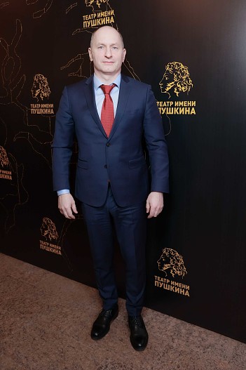 Владимир Жуков, директор Театра