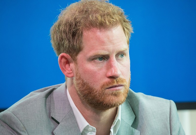 Принц Гарри подал в суд на британский таблоид. Подробности!